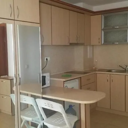 Etara Iii Apartment